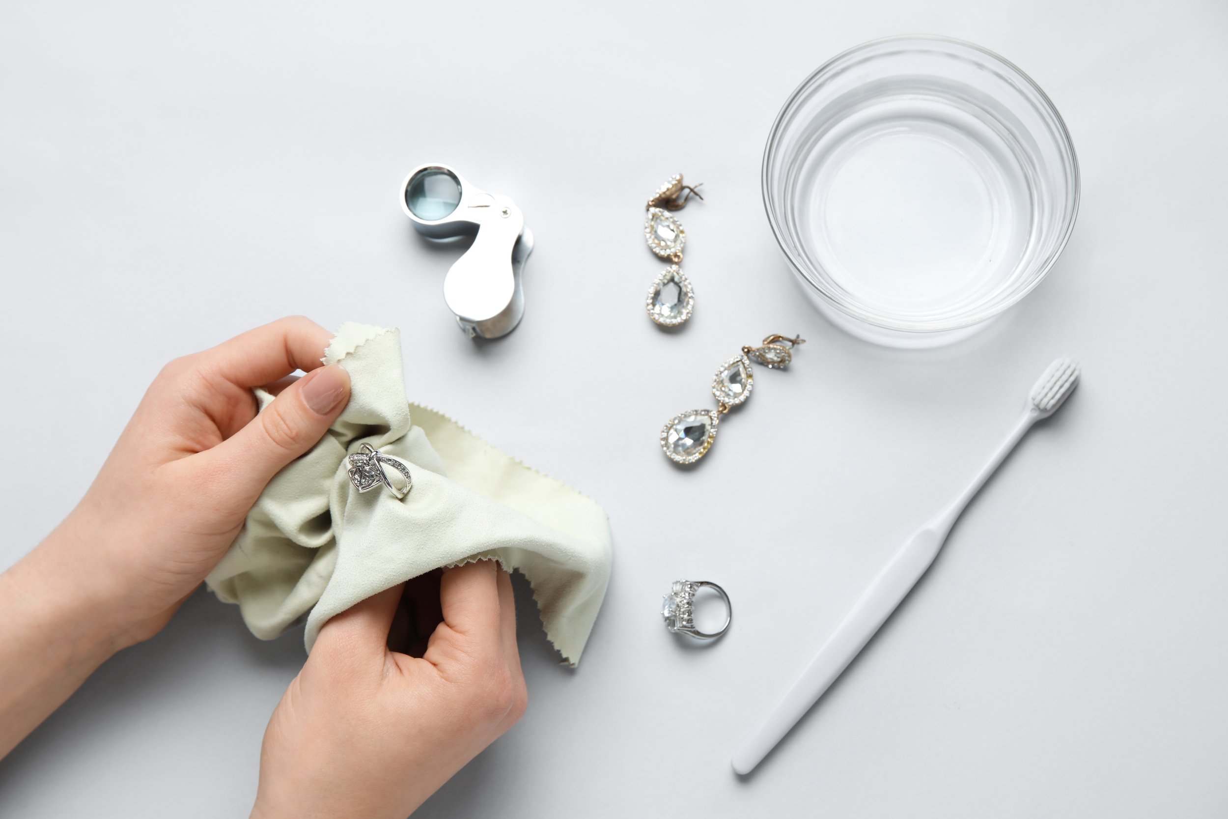 Jewelry Cleaning Tips vibezstore