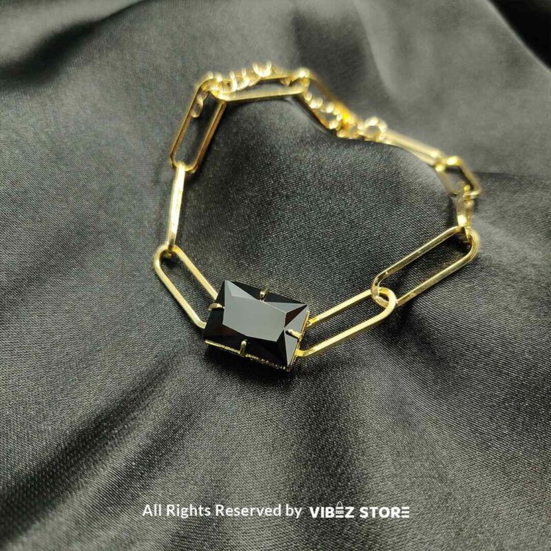 : Elegant link chain bracelet with gemstone accent - available in multiple colors